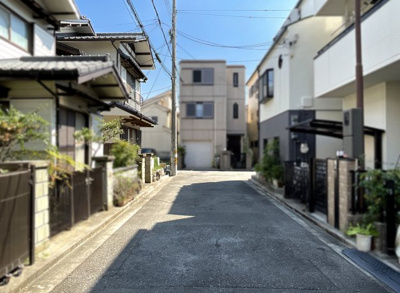 【前面道路含む現地写真】 | 高槻市川西町１丁目　注文住宅　建築条件なし　土地