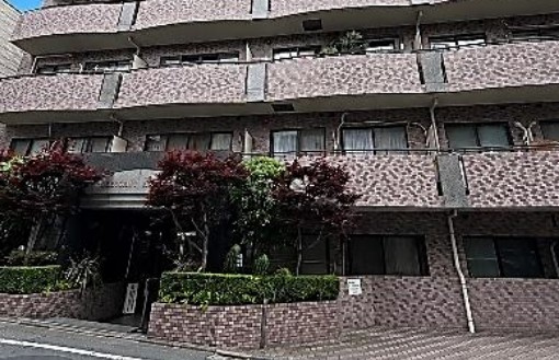 クレッセント目黒Ⅱのエントランス