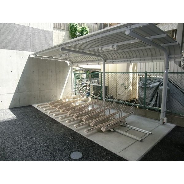 Cubic Courtのその他