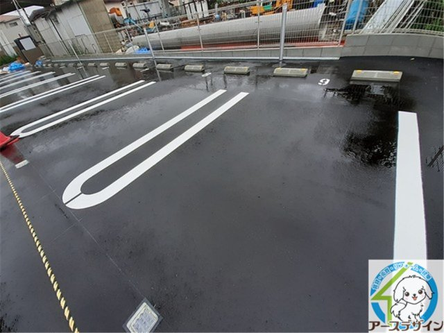 エスペランサ別府の駐車場