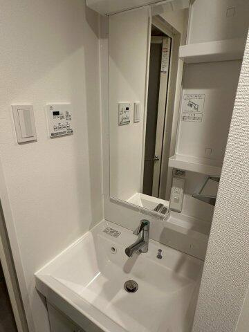 【独立洗面台】