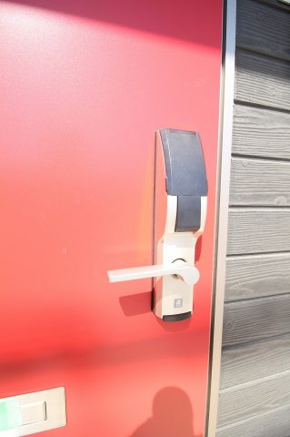 グリーンガーデンの玄関|電子キー