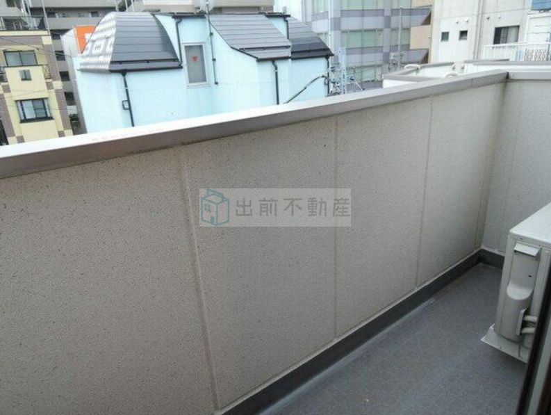 新宿区高田馬場４丁目の賃貸マンションのバルコニー