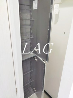 【設備】 | クレサージュ西新井 | シューズボックスです。