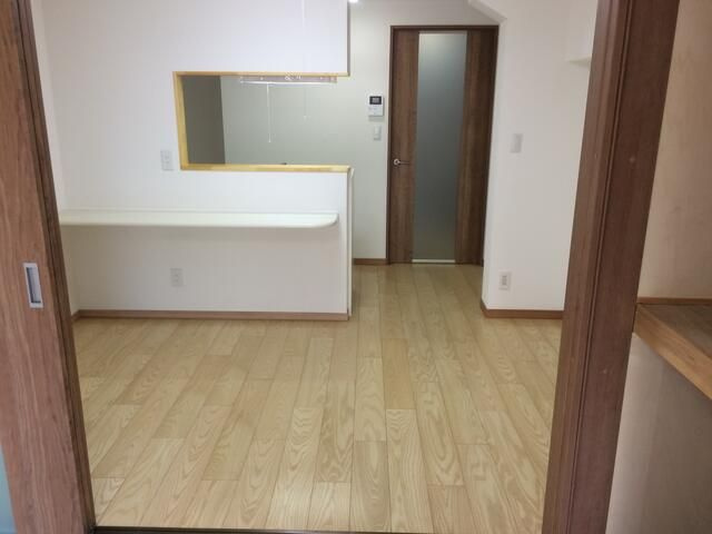 卓巳コーポの居間・リビング