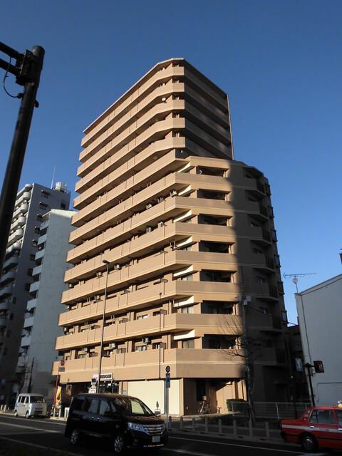 レヂオンス巣鴨の外観