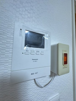 【セキュリティ】 | メガロン大井町 | メガロン大井町　は三都市アース中延店へお任せください！　ご内覧可能なお部屋は物件現地お待ち合わせご案内可能です！