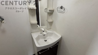独立洗面化粧台付きでおすすめです！