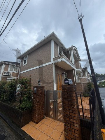 シャンドフルールＤの外観