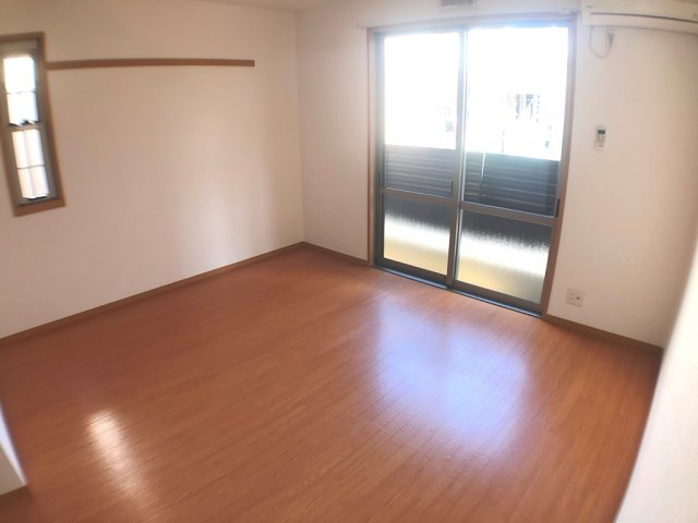 エアコン付きで初期費用を抑えられます♪