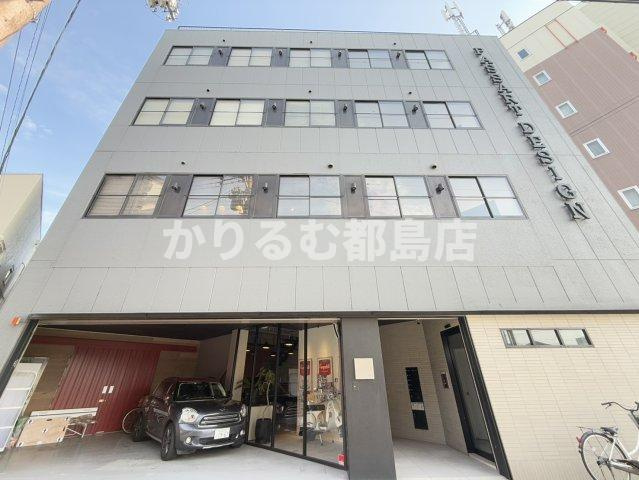 パスアートビルの外観