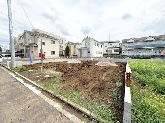【外観】 | 新座市野寺1丁目　新築一戸建住宅　全5棟　(保谷店) | 制振装置「SAFE365」装備で地震の揺れを吸収します。
住宅性能表示制度に対応した住宅です。