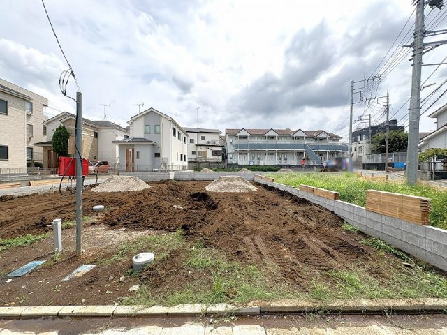 【外観】 | 新座市野寺1丁目　新築一戸建住宅　全5棟　(保谷店) | 最寄りの西武池袋線「ひばりヶ丘」駅は急行停車駅で通勤・通学に便利です。