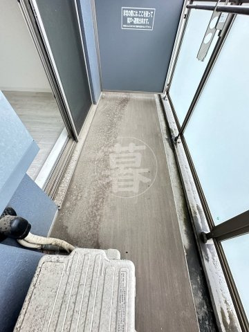 エステムプラザ川崎のバルコニー