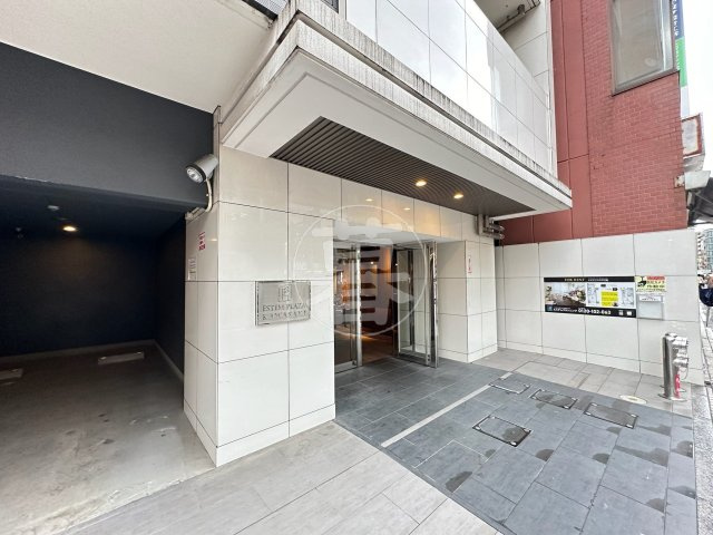 エステムプラザ川崎のエントランス
