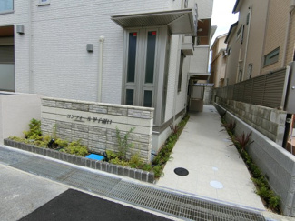 【エントランス】 | コンフォール甲子園口