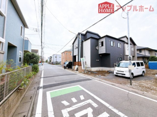 [新築住宅] 坂戸市千代田2丁目 5期 全5棟の前面道路含む現地写真
