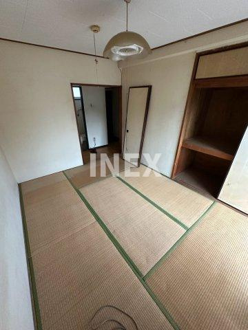 横浜市港南区日野５丁目の賃貸マンションの和室