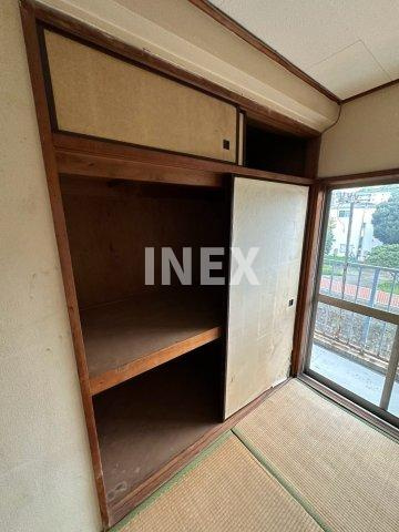 横浜市港南区日野５丁目の賃貸マンションの収納