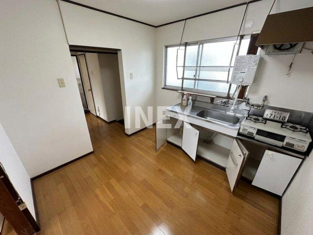 横浜市港南区日野５丁目の賃貸マンションの居間・リビング
