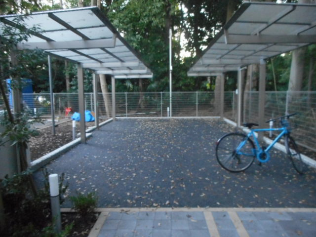 ＦｏｒｅｓｔＳｉｄｅのその他|★敷地内屋根付駐車場★
