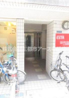 【エントランス】 | ＡＺ武蔵小山 | ＡＺ武蔵小山　は三都市アース中延店へお任せください！　ご内覧可能なお部屋は物件現地お待ち合わせご案内可能です！