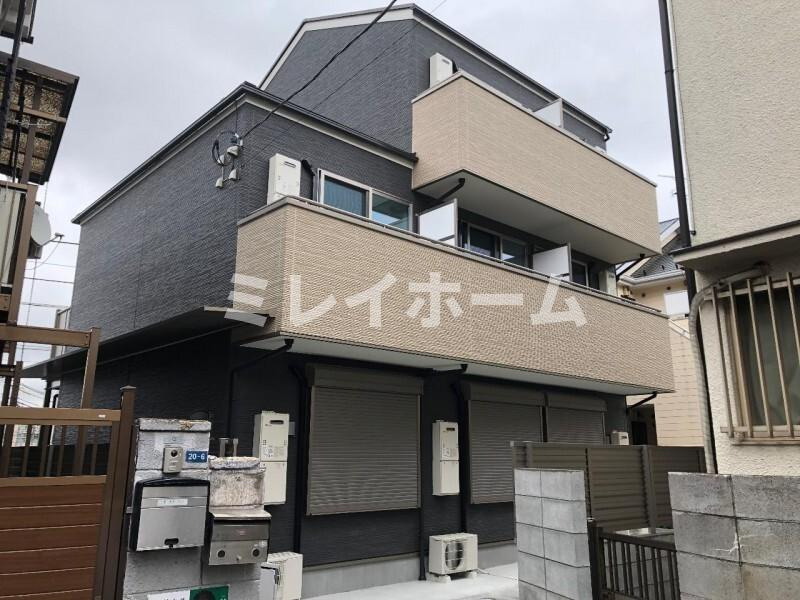ライブズ品川の外観