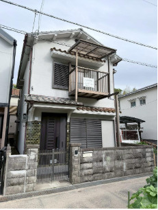 下畑町賃家の外観