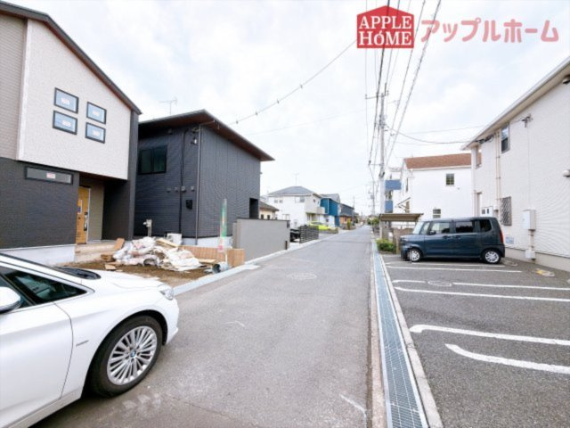 [新築住宅] 坂戸市千代田2丁目 5期 全5棟の前面道路含む現地写真