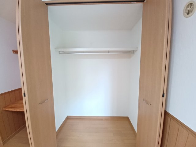 サンライズIWAKOSOの収納|※過去の室内写真のため現況と異なる場合があります