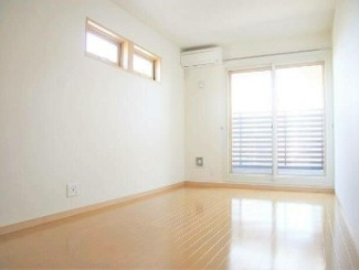 【寝室】 | KIHACHI　RESIDENCE