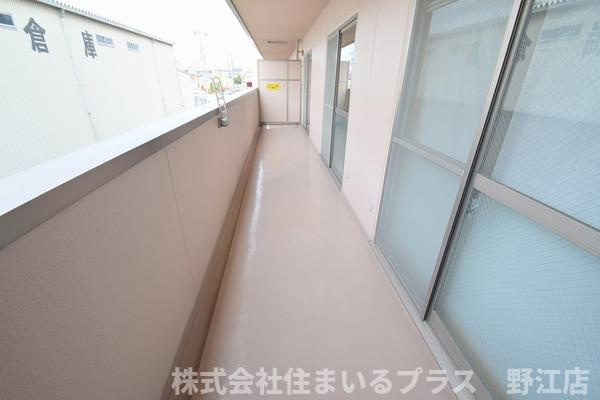 グランビヤンフェのバルコニー