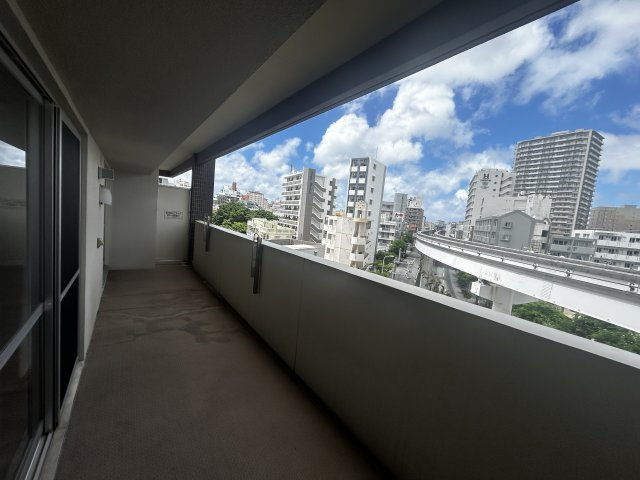 コンフォート牧志駅前のバルコニー