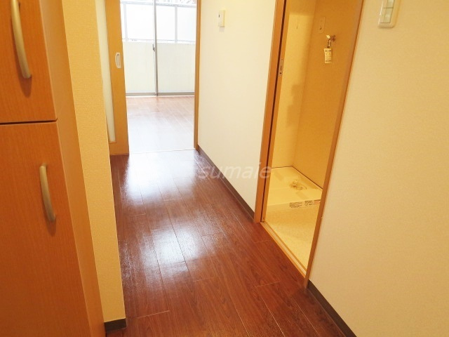エレガンス８番館のその他|キッチンスペースはこの様になっております♪