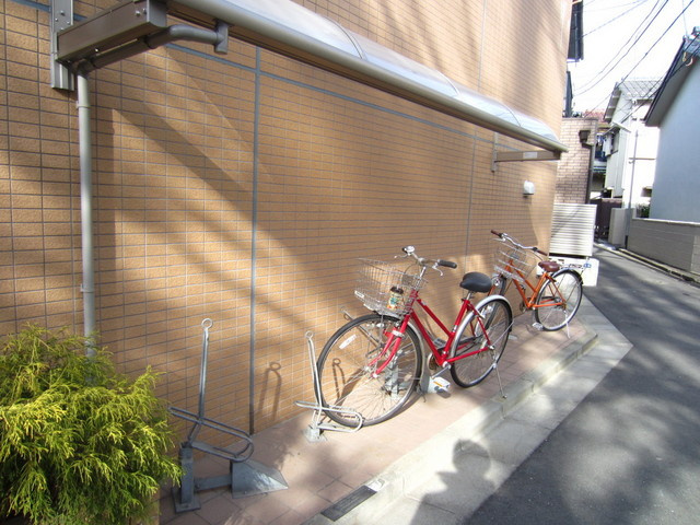 エレガンス８番館のその他共用部分|自転車置場もあります！