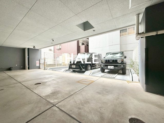 【駐車場】 | クレスティアステージア天神