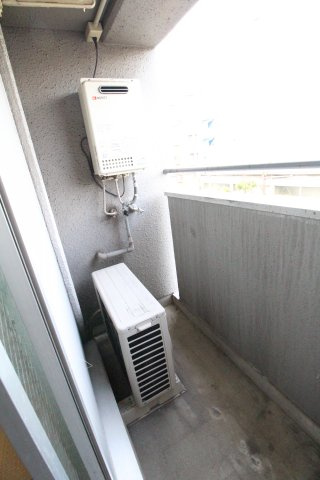 【バルコニー】