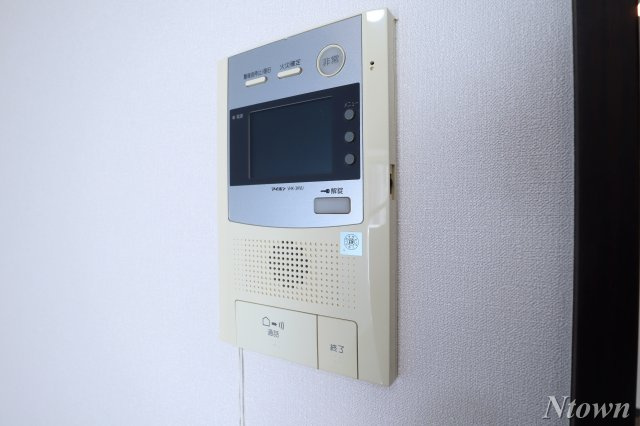 【セキュリティ】 | エルザビル名古屋駅前 | モニター付きインターホンです