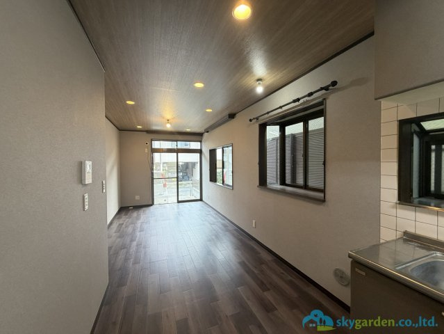 厚木市及川1丁目　中古戸建の居間・リビング