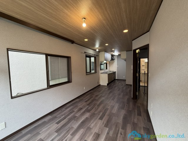 厚木市及川1丁目　中古戸建の居間・リビング