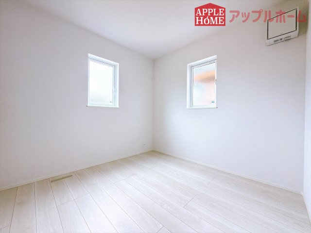 [新築住宅] 羽生市南5丁目 1期 全1棟の洋室|居室は全室収納あり！たっぷりある収納活用でお部屋もキレイを保てます♪