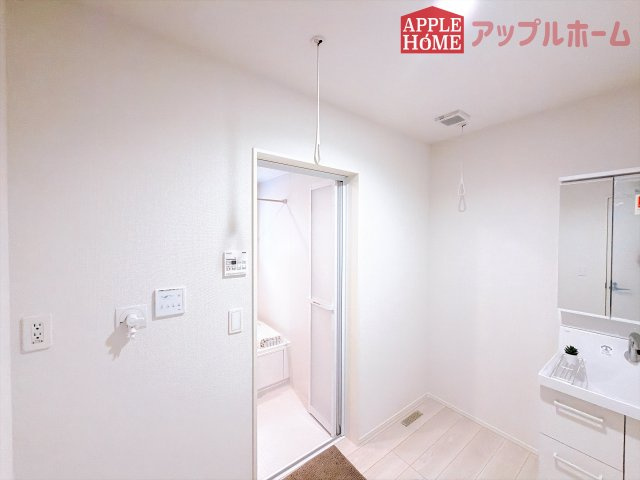 [新築住宅] 羽生市南5丁目 1期 全1棟のランドリースペース|ランドリースペースあります♪