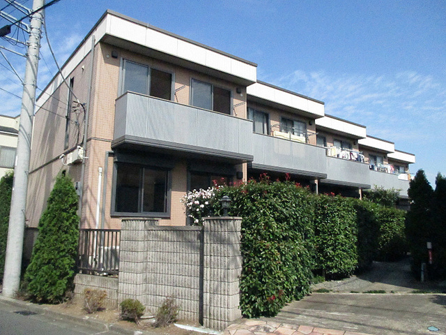 アモーレベルデ岸根公園A