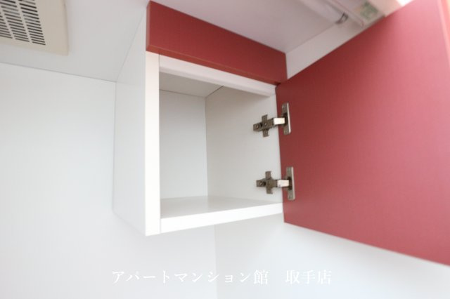 レオパレス角小林の収納