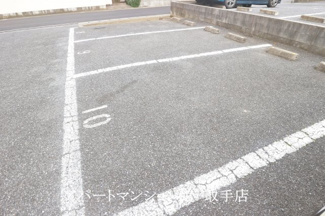 【駐車場】 | レオパレスレイクサイド