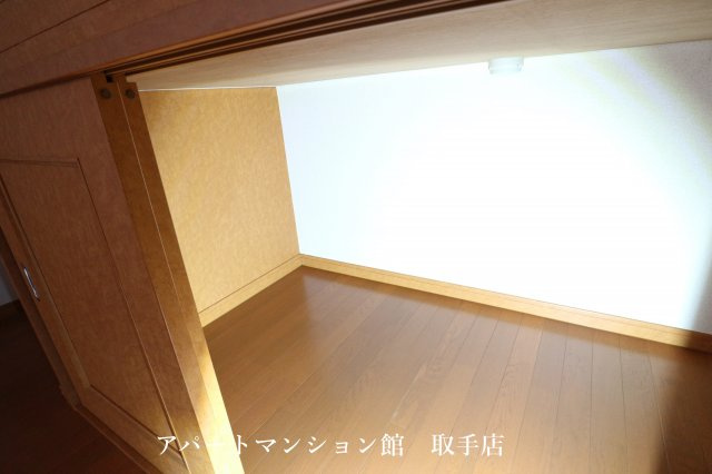 レオパレスシャイニーハイツNの内装