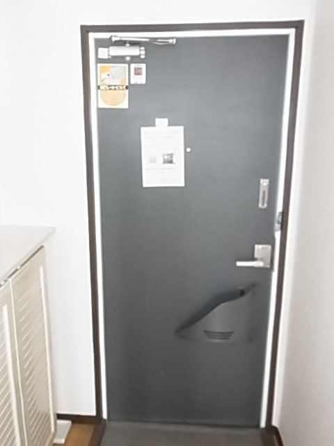 ル・クール西落合 の玄関