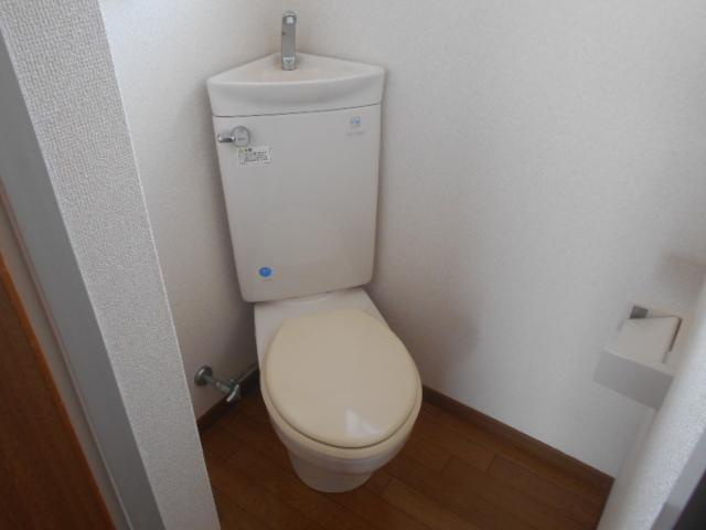 ラクラスコート山王のトイレ