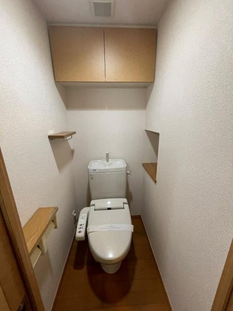 ルーブル早稲田弐番館のトイレ