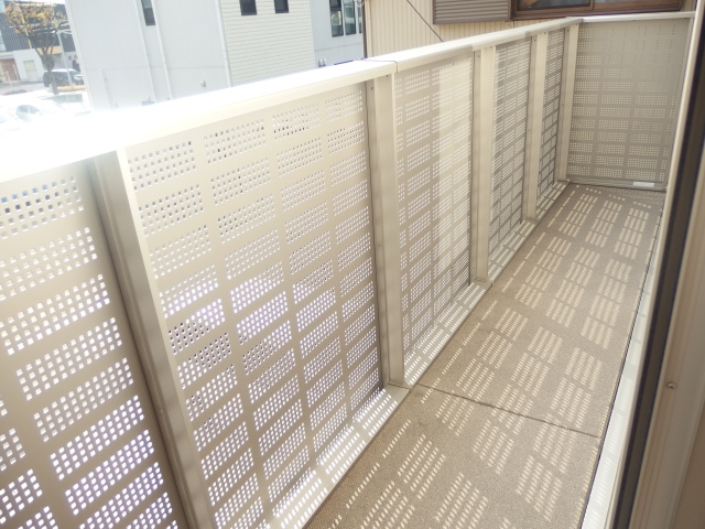 岡崎市柱曙１丁目の一戸建てのバルコニー